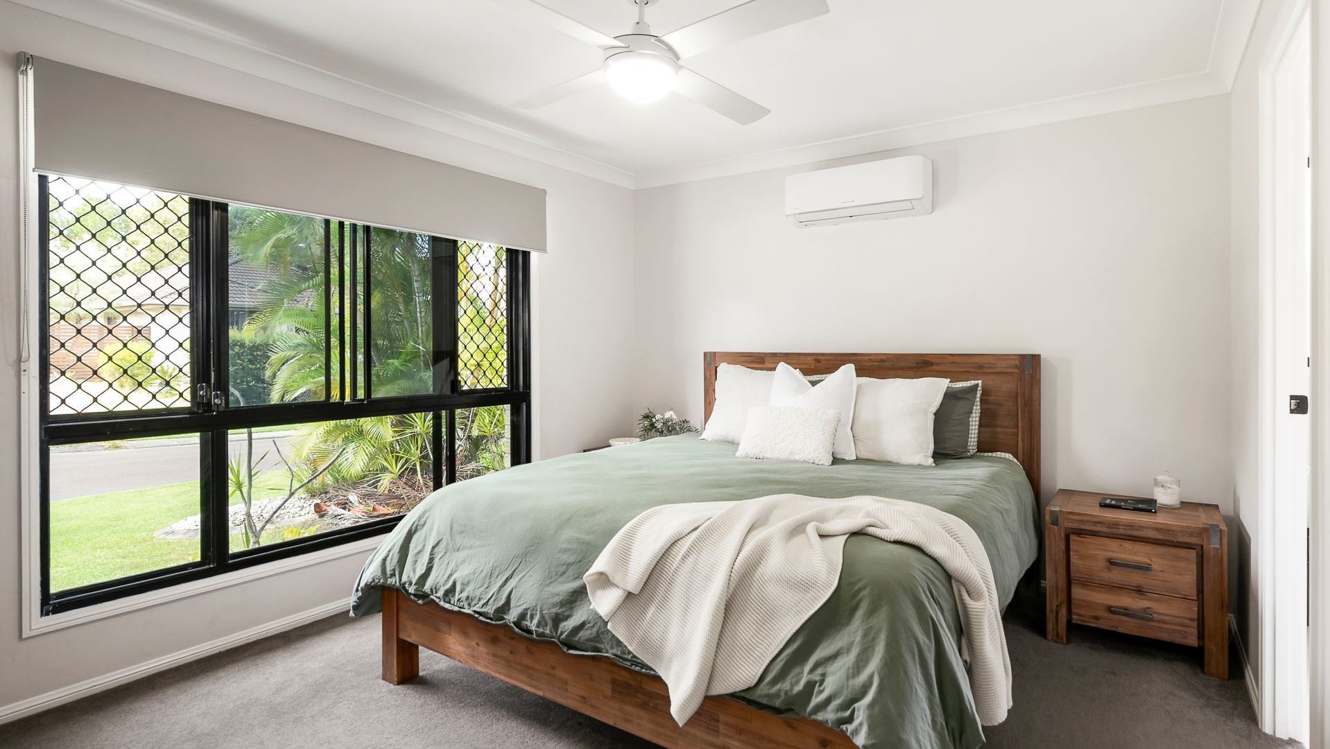 Sold - 33 Huntley Place - New Property in Caloundra West - Real Estate by 