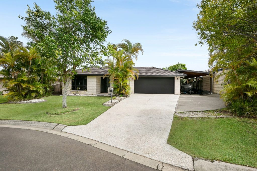 Sold - 33 Huntley Place - New Property in Caloundra West - Real Estate by 
