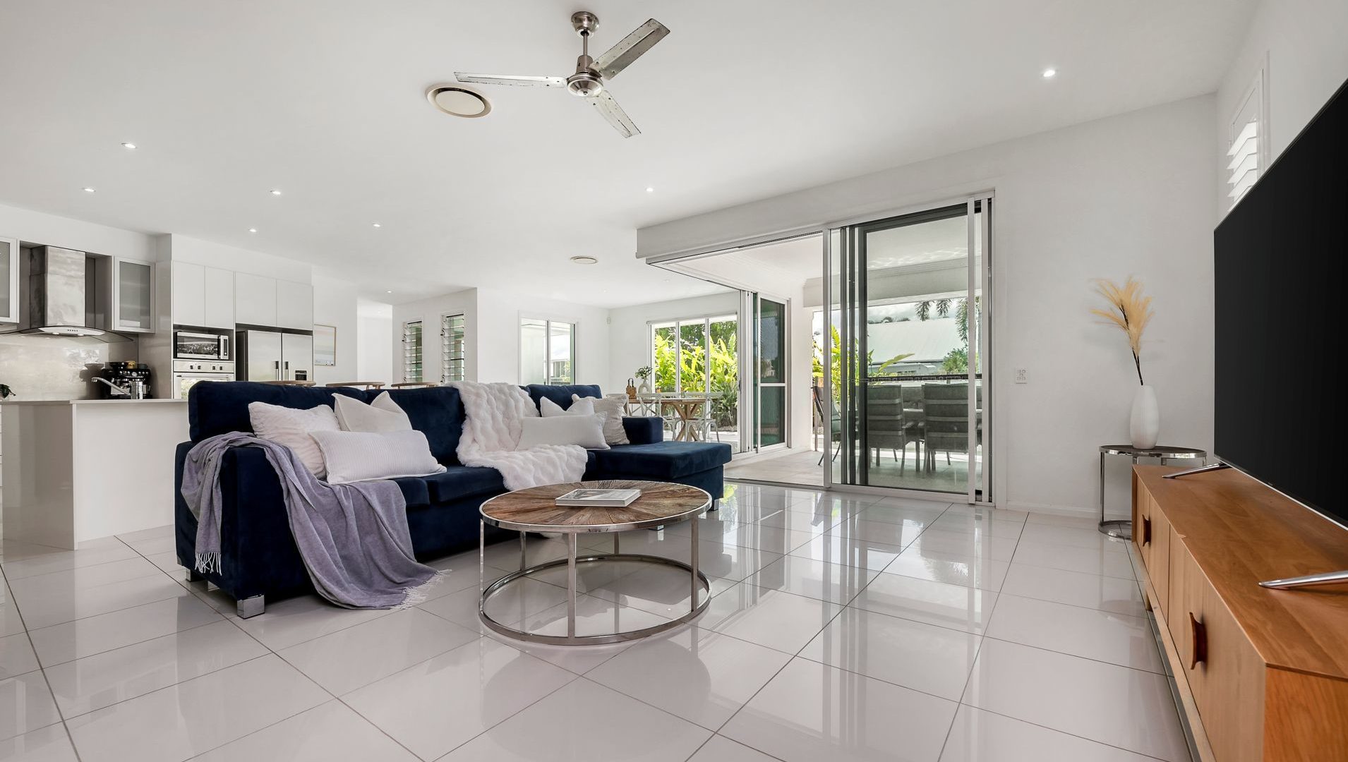 Sold - 8 Bellanboe Circuit - New Property in Pelican Waters - Real Estate by Jodie Hedley-Ward