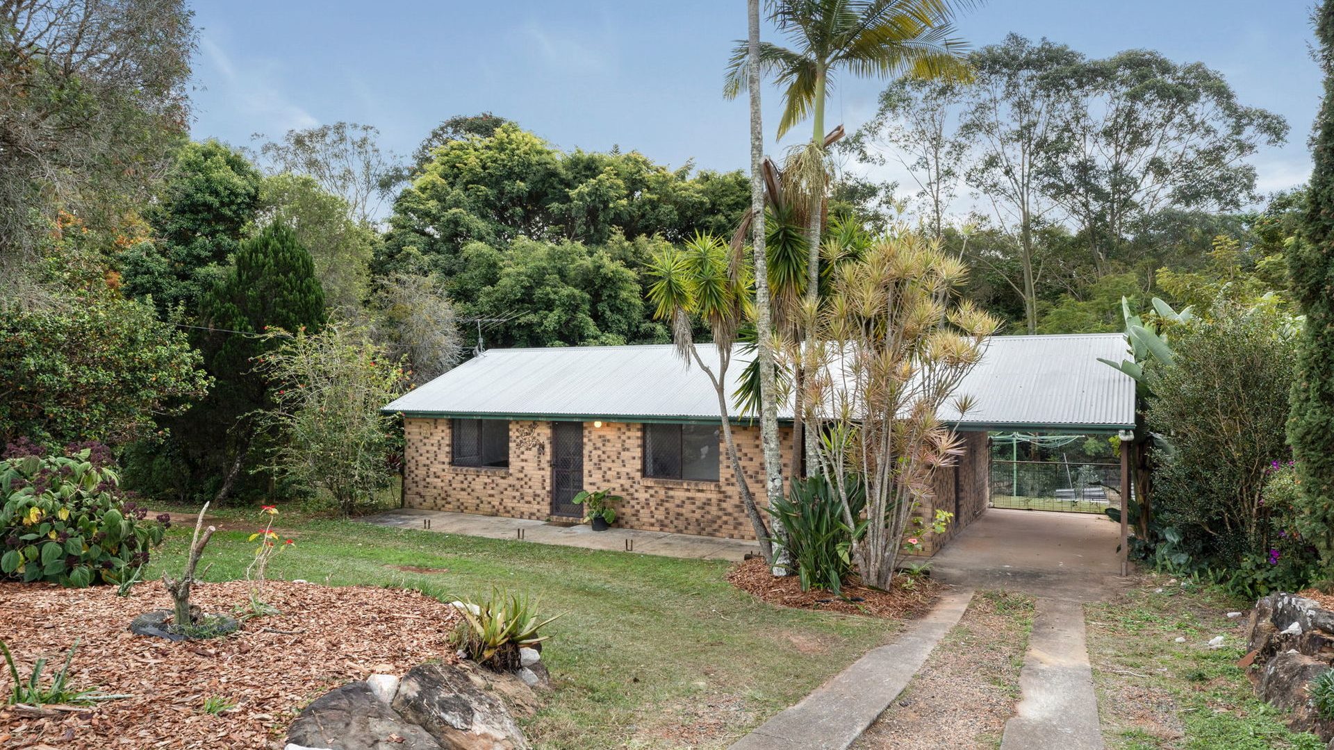 Sold - 21 Mountain Vista Drive - New Property in Glass House Mountains - Real Estate by Cassi Nuske