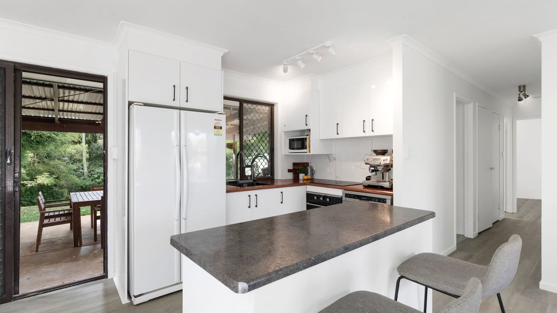 Sold - 21 Mountain Vista Drive - New Property in Glass House Mountains - Real Estate by Cassi Nuske