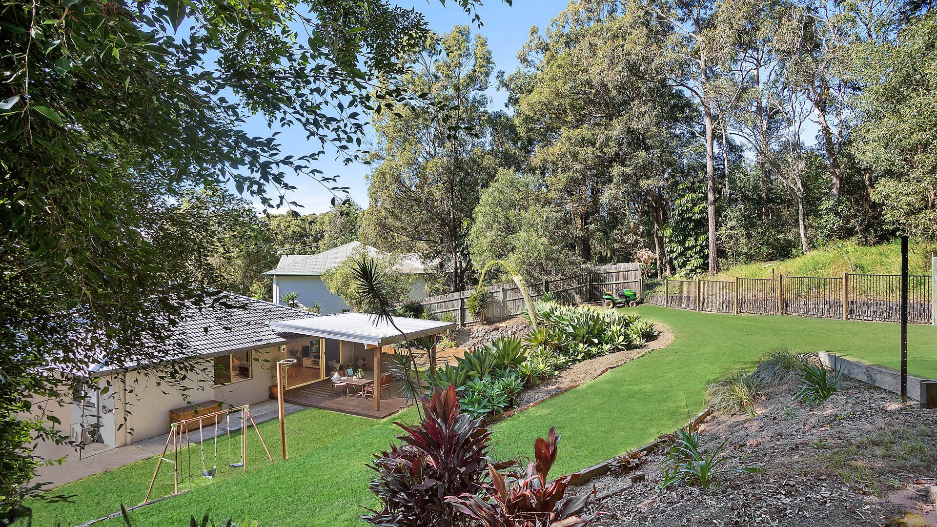 Sold - 15 Kestrel Street - New Property in Aroona - Real Estate by Nicki Colam