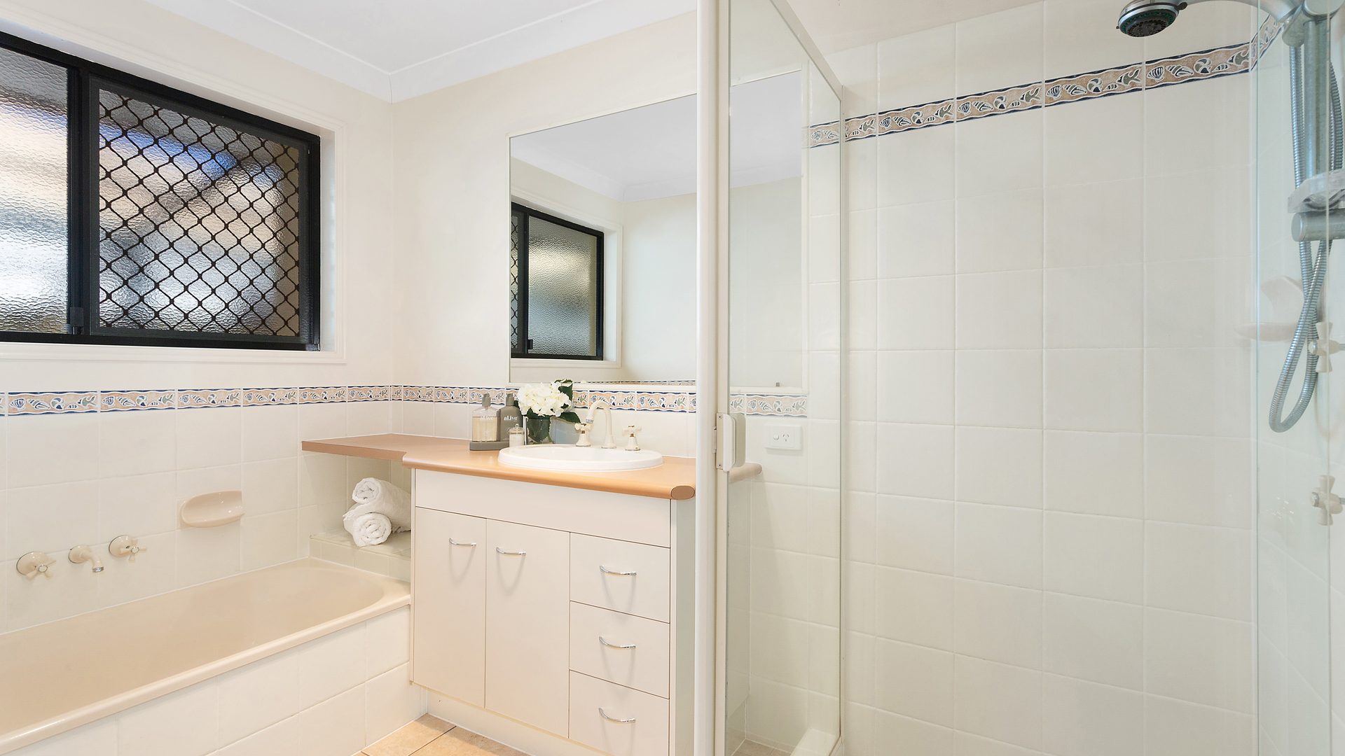 Sold - 6 Lilac Crescent - New Property in Currimundi - Real Estate by Mel Hermans