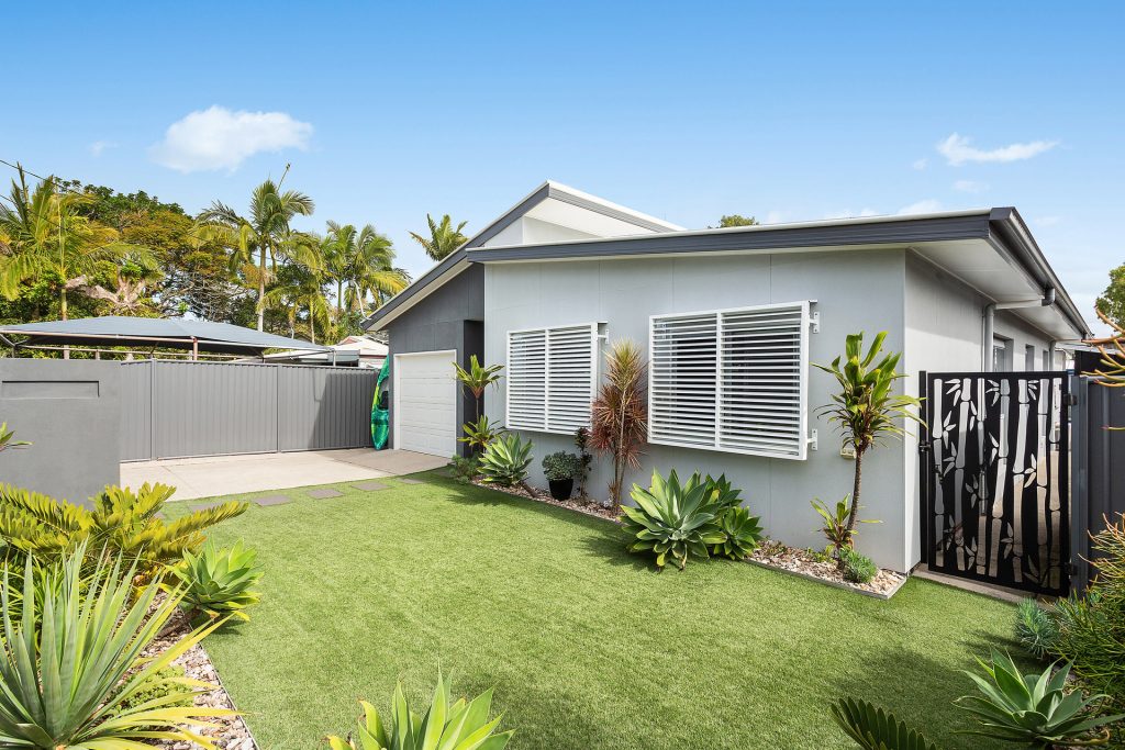 Sold - 100 Westminster Avenue - New Property in Golden Beach - Real Estate by 