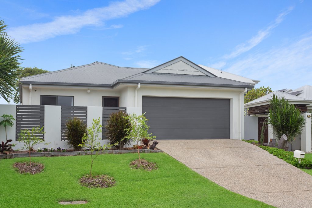 Sold - 18 Scribbly Gum Drive - New Property in Meridan Plains - Real Estate by Nicki Colam