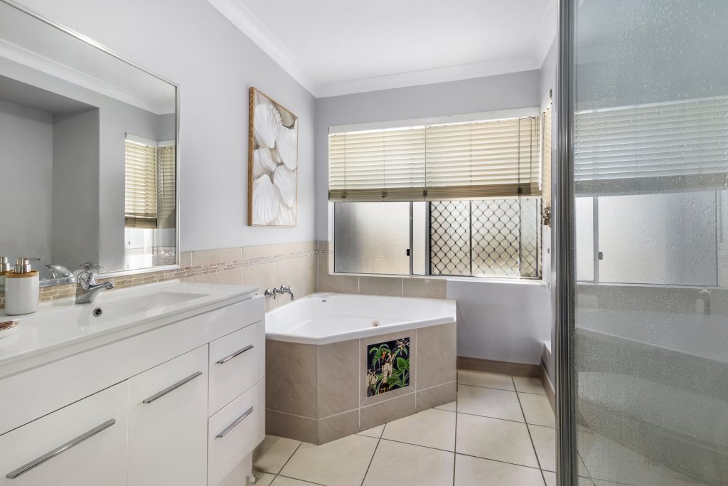 Sold - 6 Conifer Place - New Property in Currimundi - Real Estate by Mel Hermans