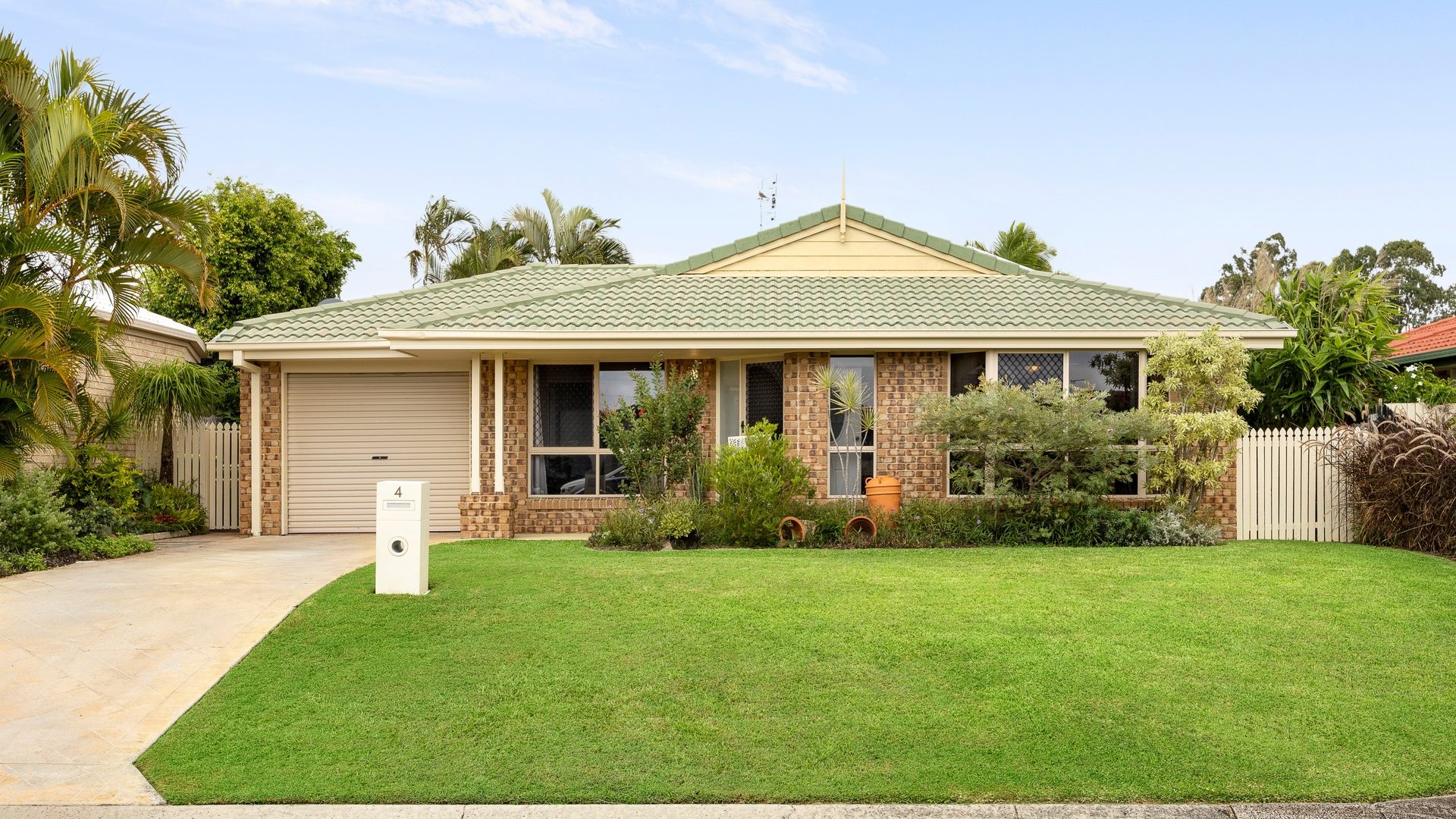 Sold - 4 Teasel Square - New Property in Currimundi - Real Estate by Mel Hermans