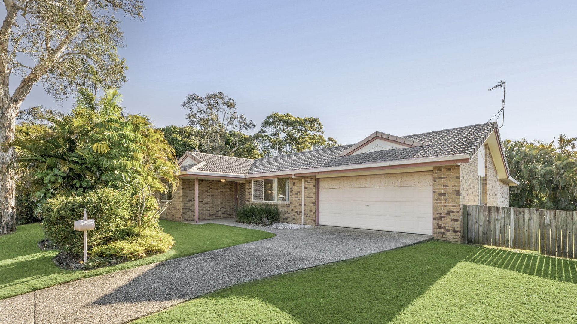 Sold - 39 Pennyroyal Circle - New Property in Currimundi - Real Estate by David Hedley-Ward