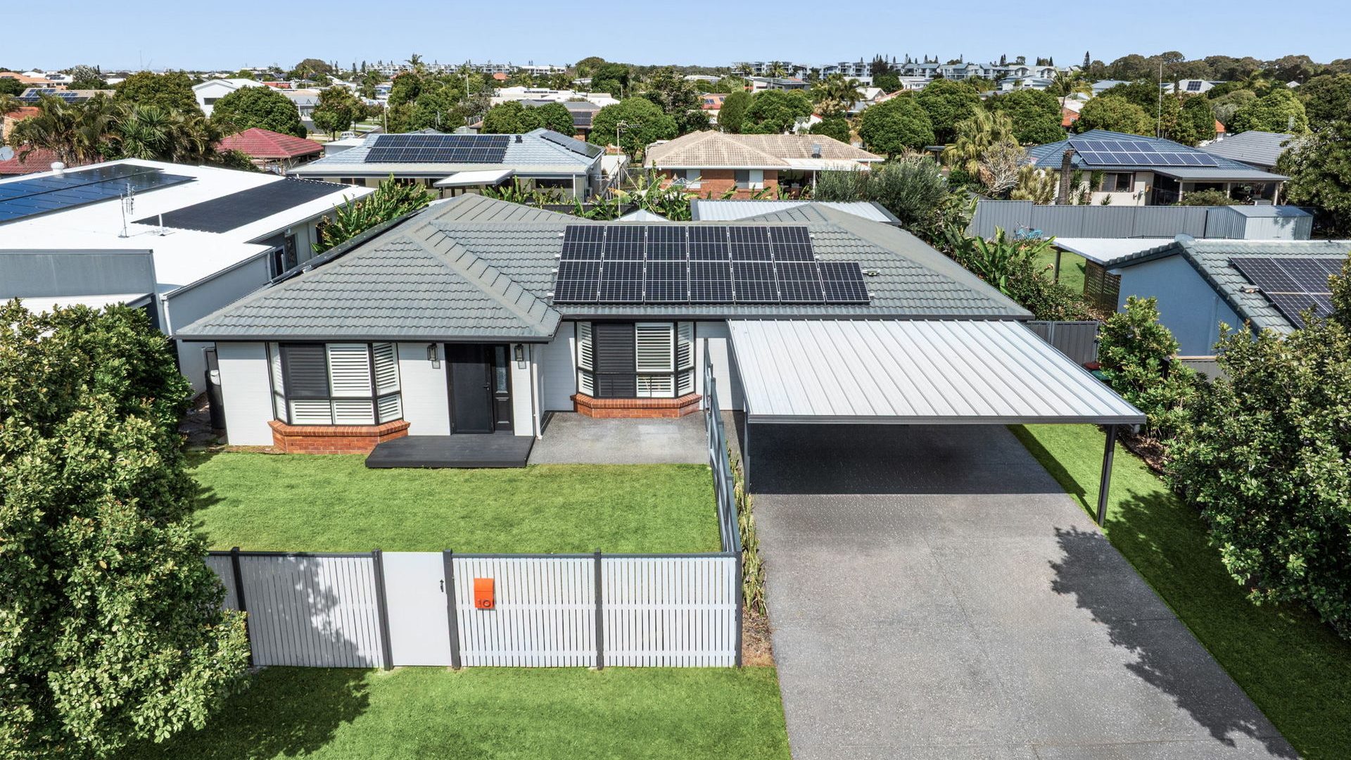 Sold - 10 Kew Place - New Property in Minyama - Real Estate by Bree Charles
