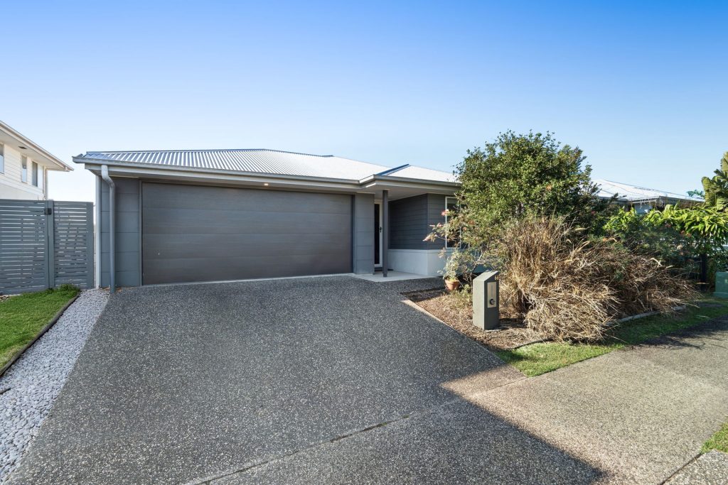Sold - 66 McArthur Parade - New Property in Baringa - Real Estate by Stephen Claassens