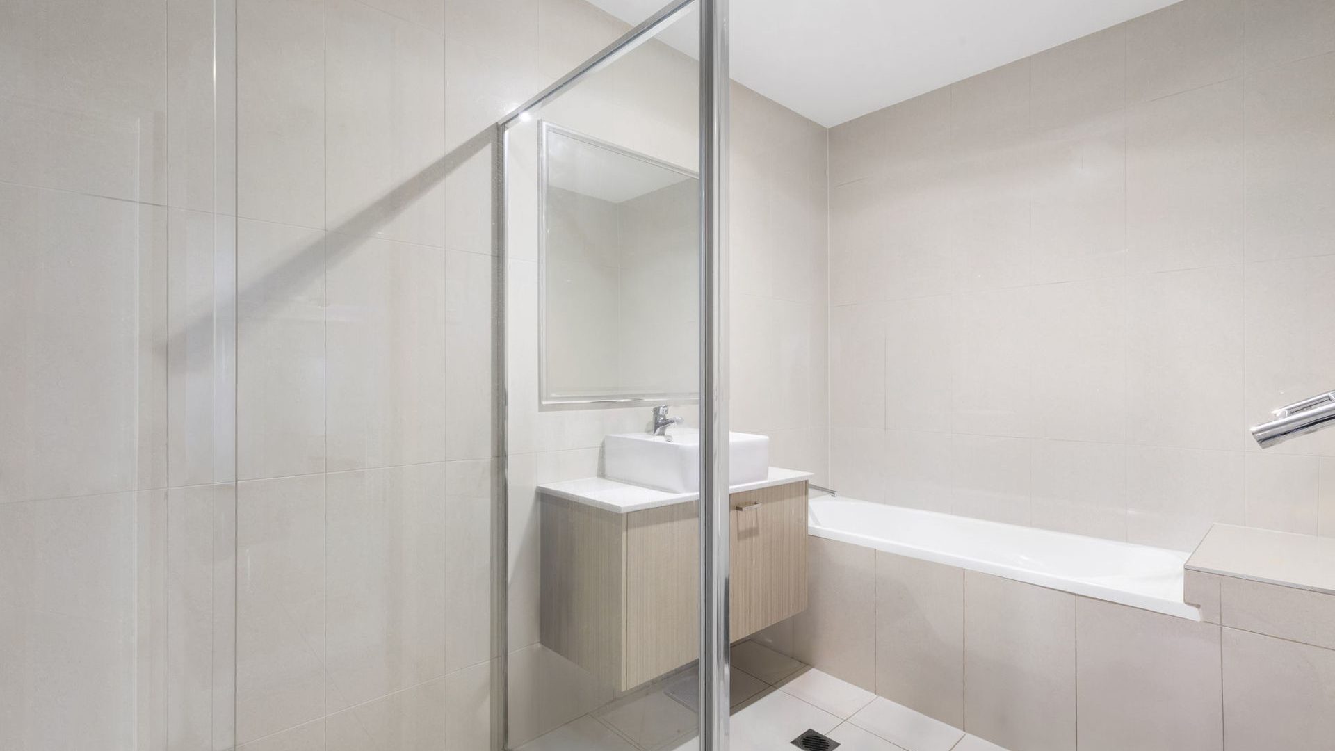 Sold - 24 Ruwa Drive - New Property in Glass House Mountains - Real Estate by Cassi Nuske