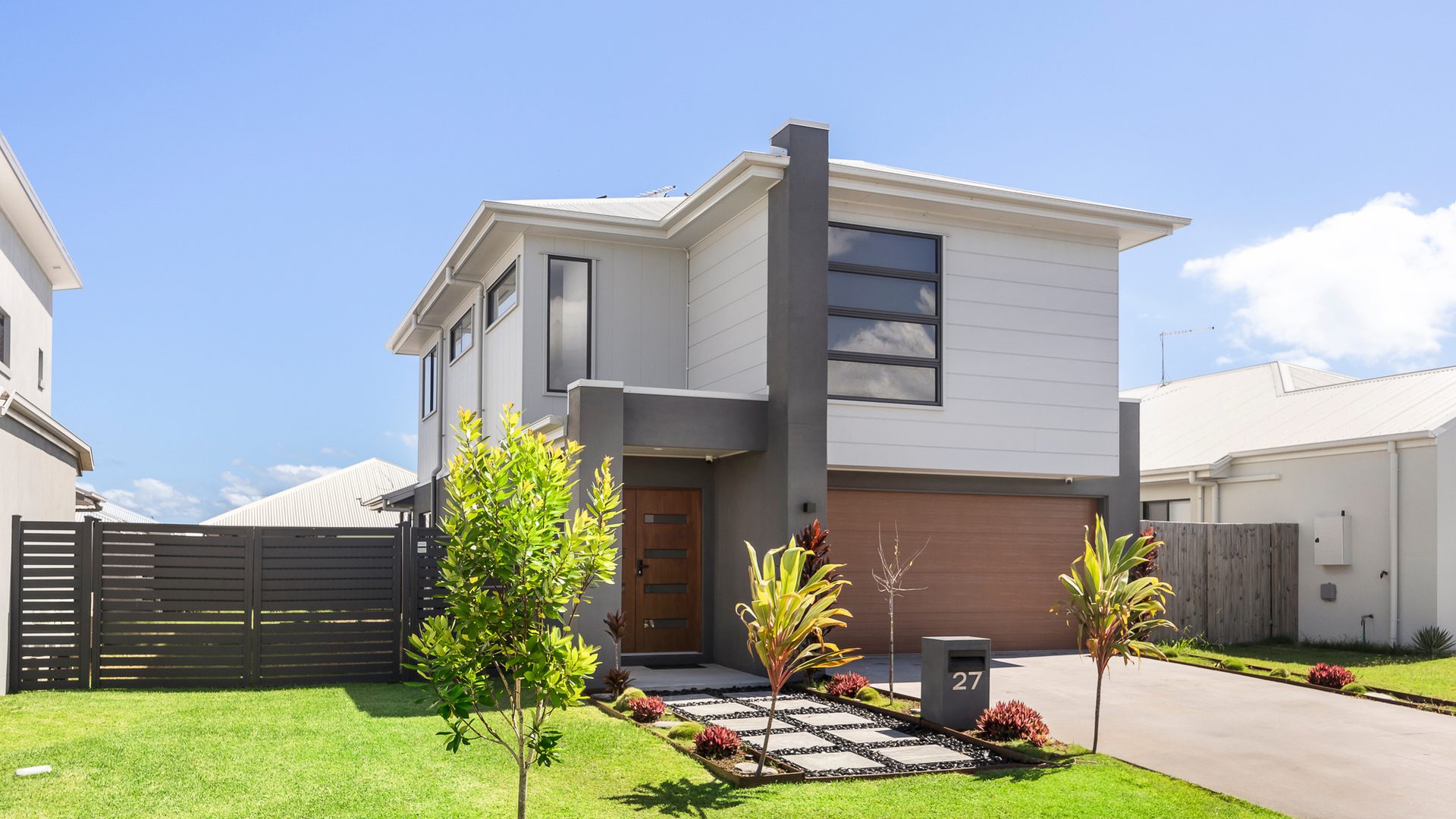Sold - 27 Lindeman Crescent - New Property in Banya - Real Estate by Carinda Ivens
