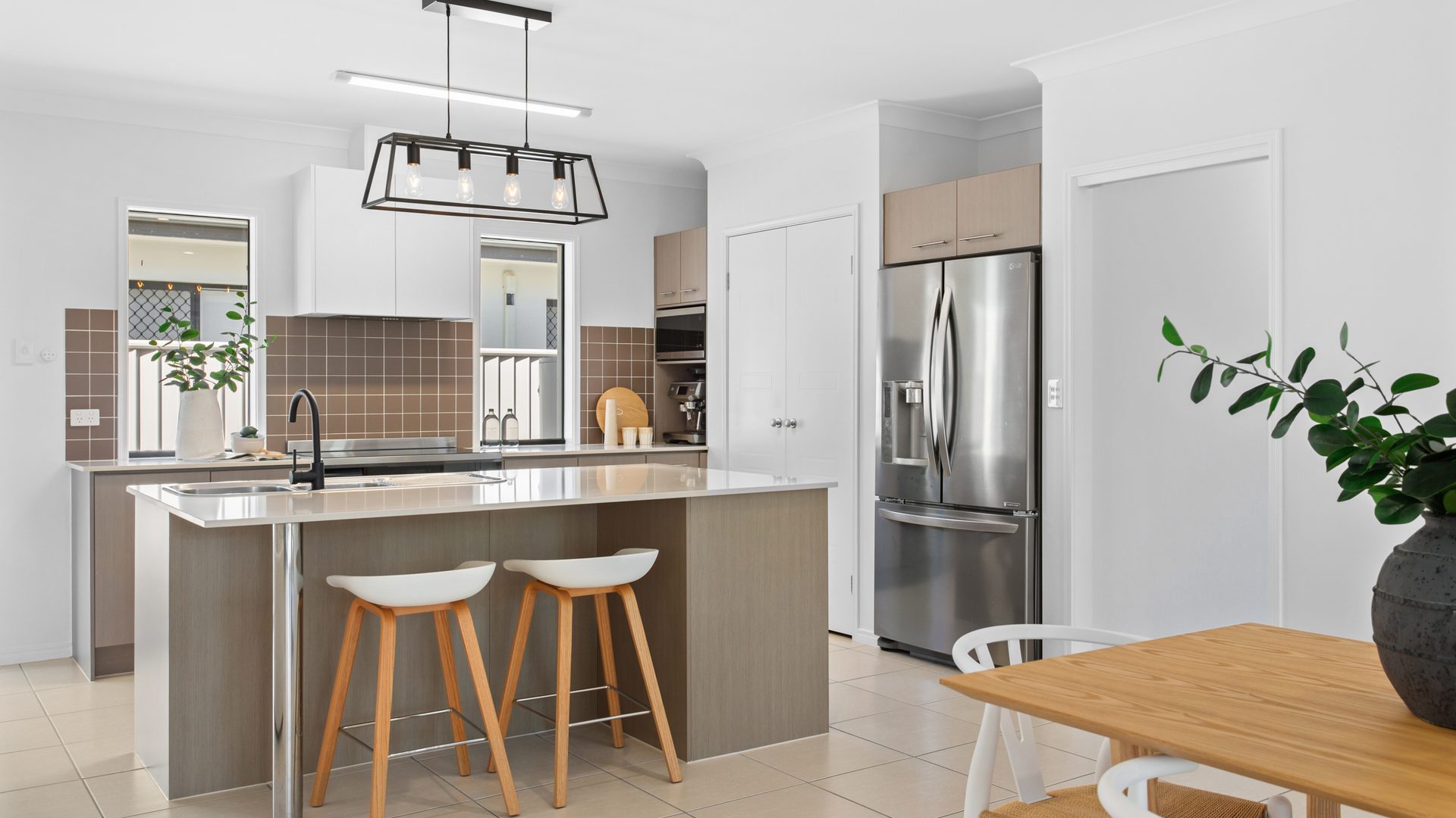 Sold - 7 Scribbly Gum Drive - New Property in Meridan Plains - Real Estate by Nicki Colam