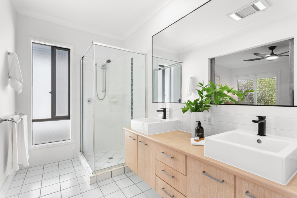 Sold - 7 Scribbly Gum Drive - New Property in Meridan Plains - Real Estate by Nicki Colam