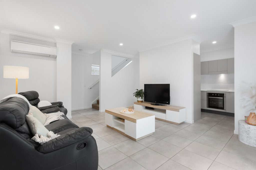 Sold - 28 Magnetic Lane - New Property in Meridan Plains - Real Estate by Nicki Colam