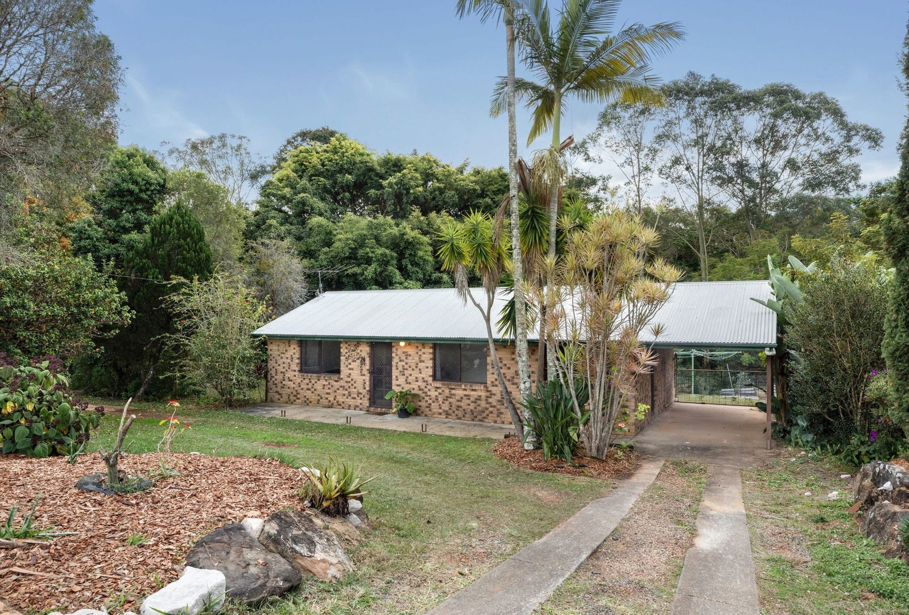 glass house mountains