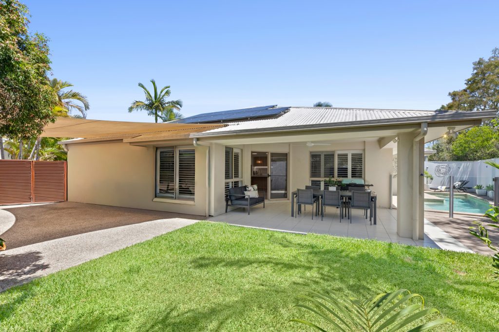 Sold - 6 Tortola Place - New Property in Kawana Island - Real Estate by David Hedley-Ward