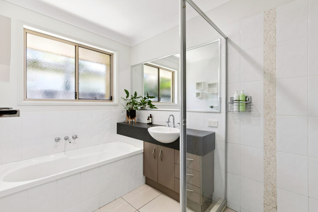 Sold - 6 Tortola Place - New Property in Kawana Island - Real Estate by David Hedley-Ward