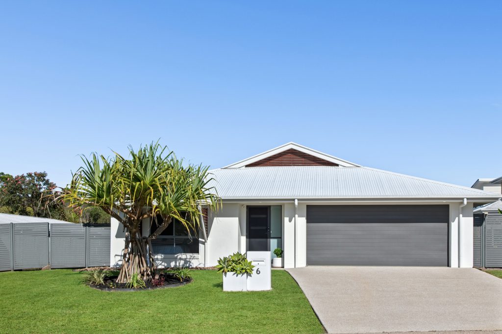 Sold - 6 Whitebeech Street - New Property in Meridan Plains - Real Estate by Nicki Colam