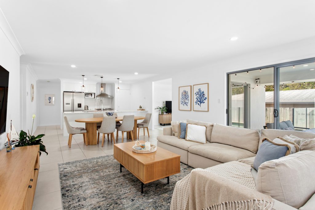 Sold - 6 Whitebeech Street - New Property in Meridan Plains - Real Estate by Nicki Colam
