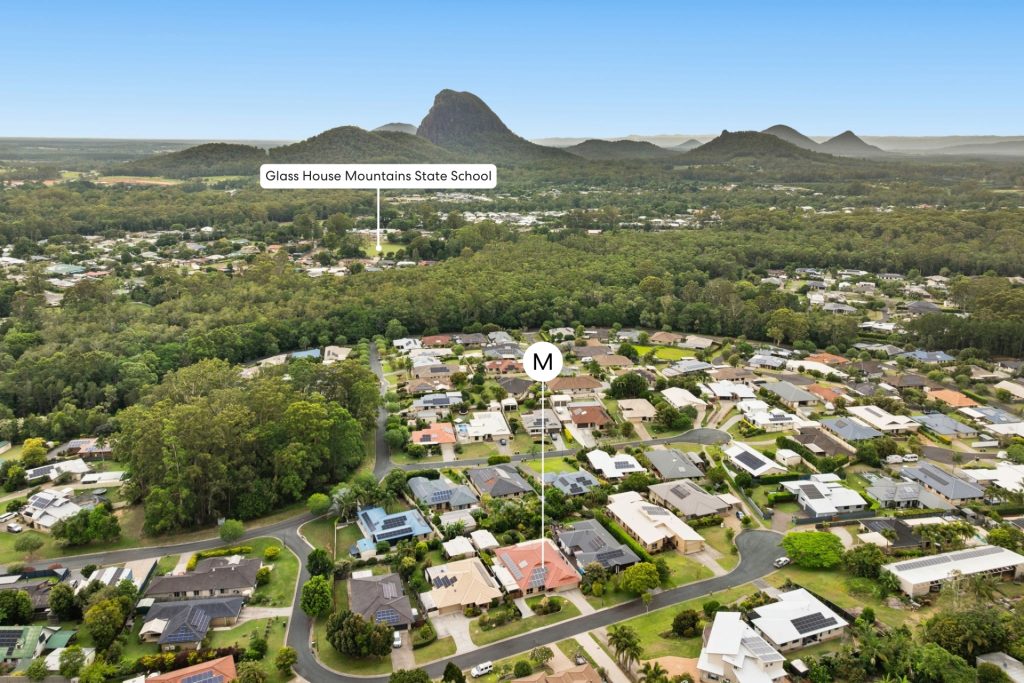 Sold - 7 Gordon Place - New Property in Glass House Mountains - Real Estate by Cassi Nuske