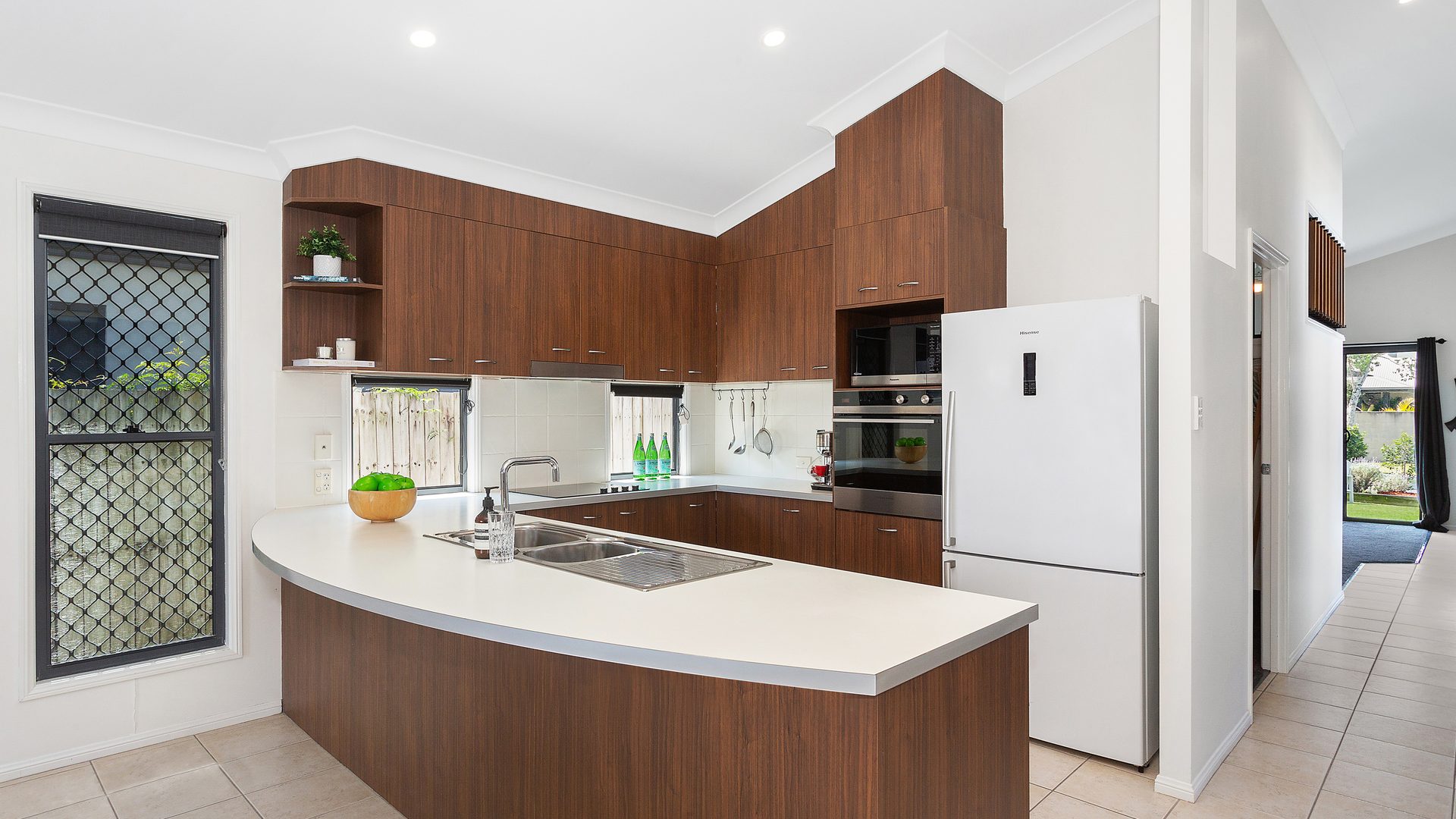 Sold - 9 Lacebark Street - New Property in Meridan Plains - Real Estate by Nicki Colam