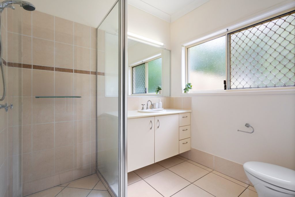 Sold - 9 Brushbox Place - New Property in Meridan Plains - Real Estate by Nicki Colam