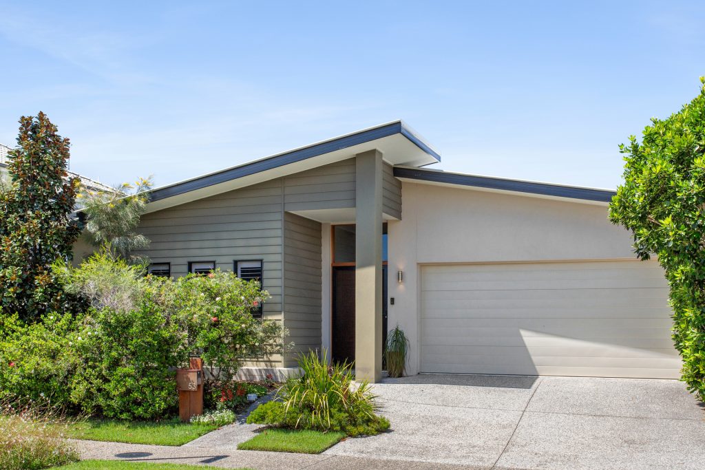 Sold - 53 Birchgrove Circuit - New Property in Baringa - Real Estate by Stephen Claassens