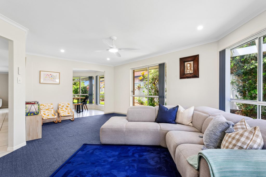 Sold - 7 Kwila Place - New Property in Little Mountain - Real Estate by Nicki Colam
