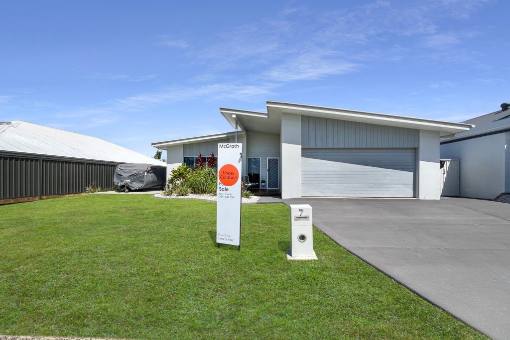 Sold - 7 White Cedar Drive - New Property in Meridan Plains - Real Estate by Nicki Colam