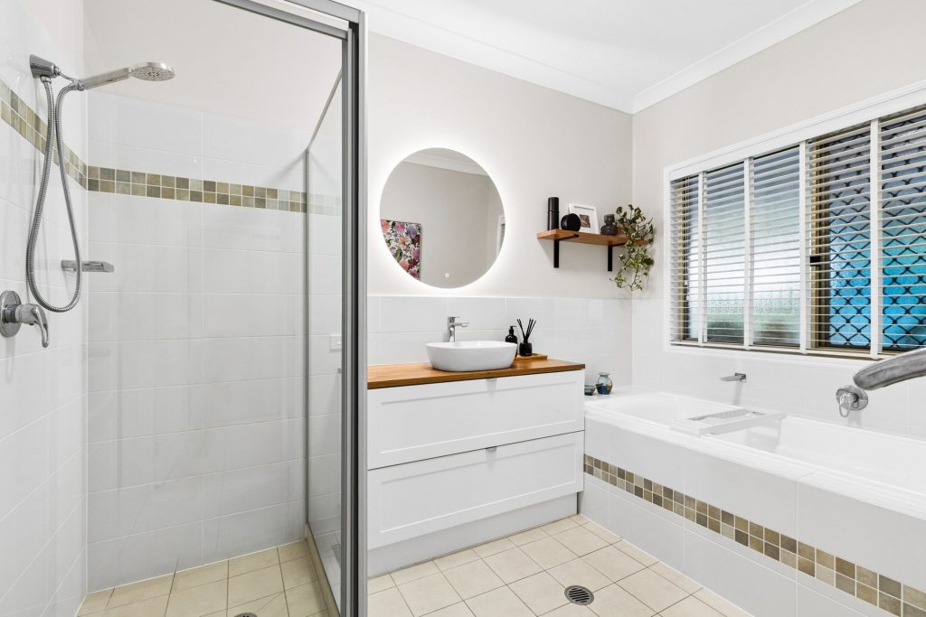 Sold - 25 Allan Avenue - New Property in Glass House Mountains - Real Estate by Cassi Nuske