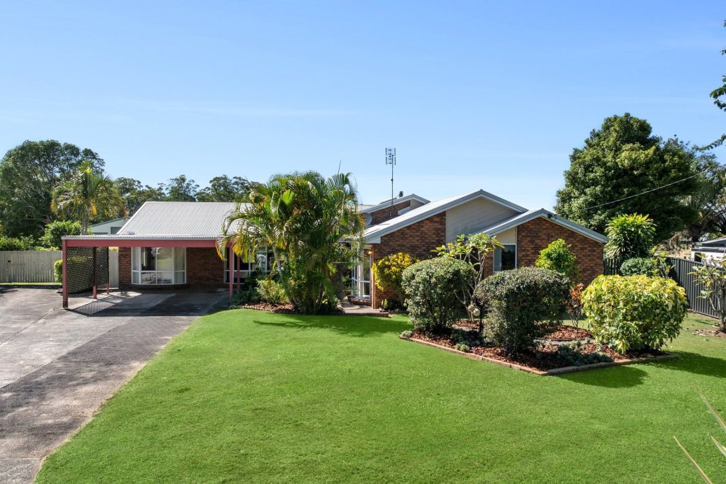 Sold - 4 Heilig Court - New Property in Glass House Mountains - Real Estate by Cassi Nuske
