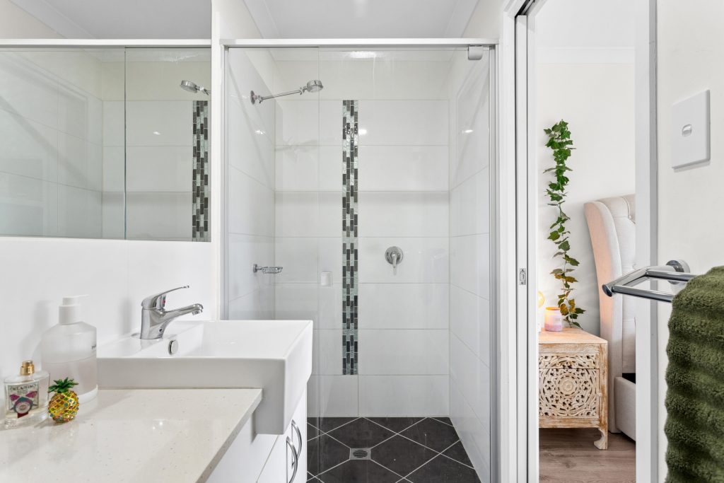 Sold - 11/5 Forest Park Street - New Property in Meridan Plains - Real Estate by Nicki Colam