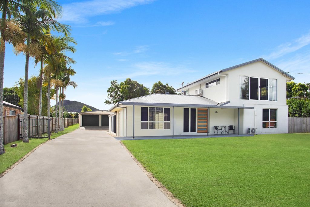 Sold - 11 Parkview Road - New Property in Glass House Mountains - Real Estate by Cassi Nuske