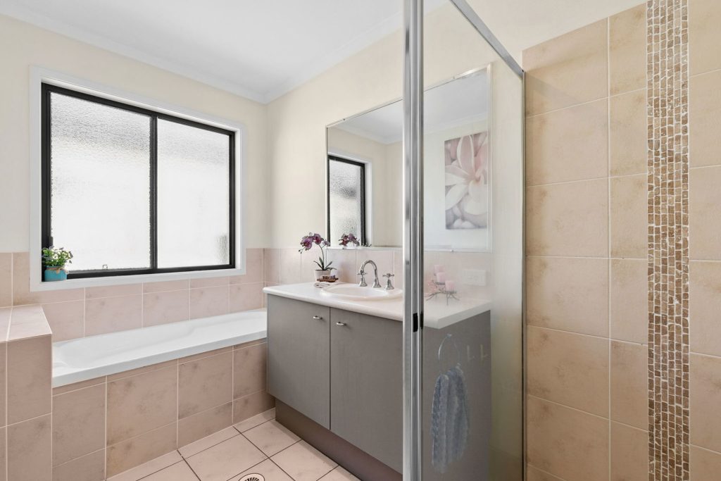 Sold - 2 Geebung Court - New Property in Meridan Plains - Real Estate by Nicki Colam