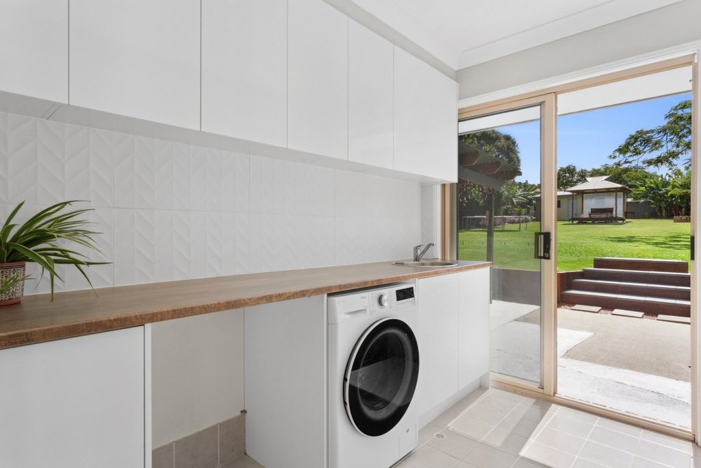 Sold - 21 Mountainview Place - New Property in Glass House Mountains - Real Estate by Jo Daley
