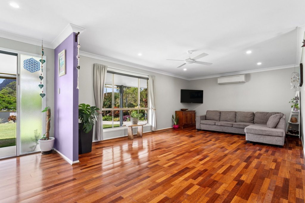 Sold - 21 Mountainview Place - New Property in Glass House Mountains - Real Estate by Jo Daley