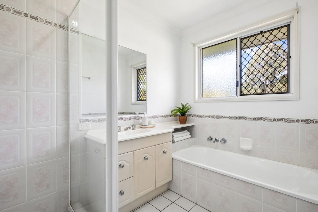 Sold - 48 Parkview Road - New Property in Glass House Mountains - Real Estate by Cassi Nuske