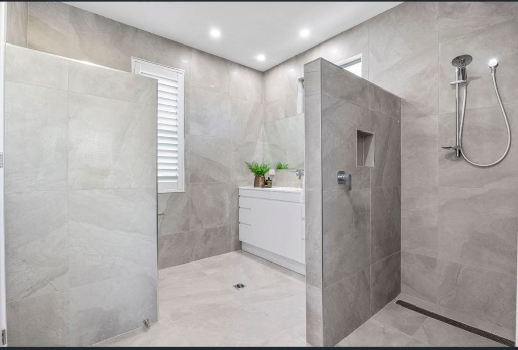 For Rent - 18 North Point Crescent - New Property in Pelican Waters - Real Estate by Lara Kavanagh