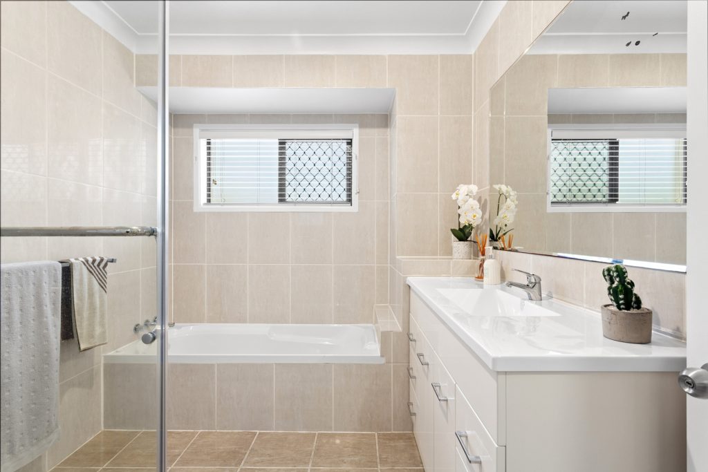 Sold - 43 Casuarina Drive - New Property in Little Mountain - Real Estate by Michael Fay