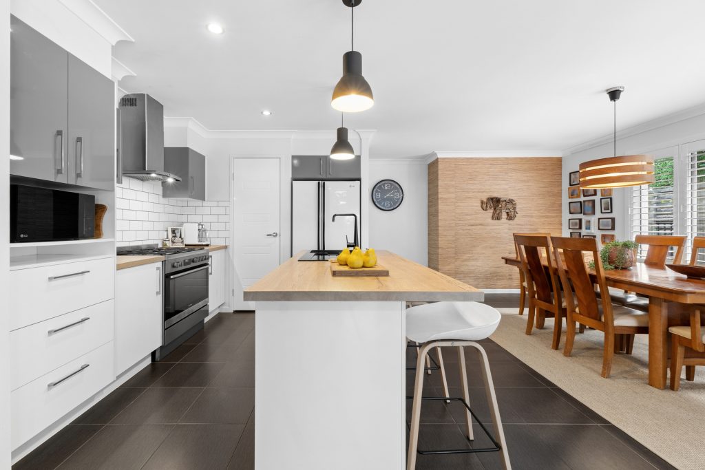 Sold - 21 The Parkway - New Property in Aroona - Real Estate by Jodie Hedley-Ward