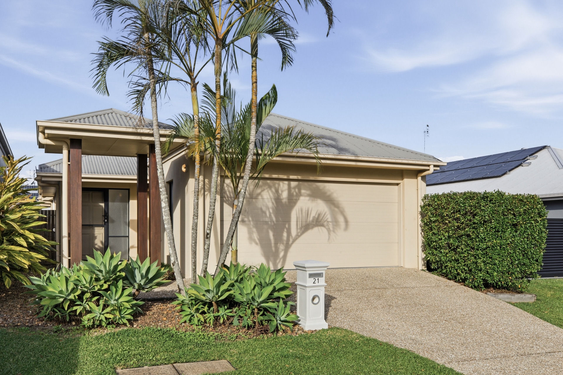 For Sale - 21 Rapanea Street - New Property in Meridan Plains - Real Estate by Nicki Colam
