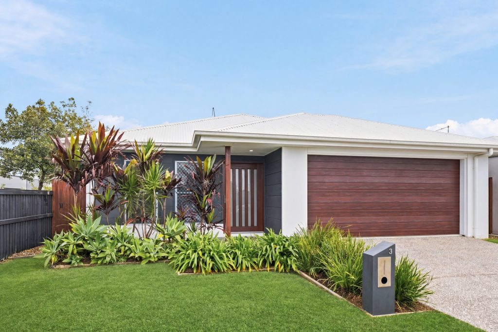 Sold - 3 Kate Crescent - New Property in Nirimba - Real Estate by Nicki Colam