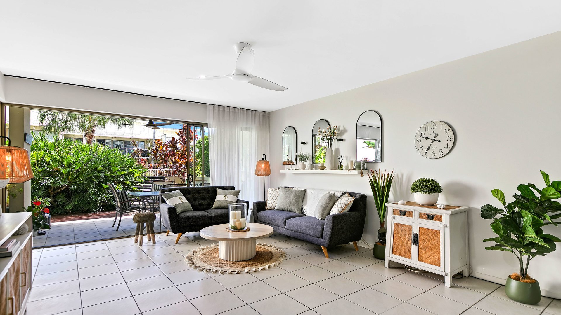 Sold - 19/1 Grenada Way - New Property in Kawana Island - Real Estate by 