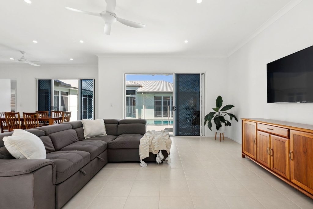Sold - 5 Bellanboe Circuit - New Property in Pelican Waters - Real Estate by 