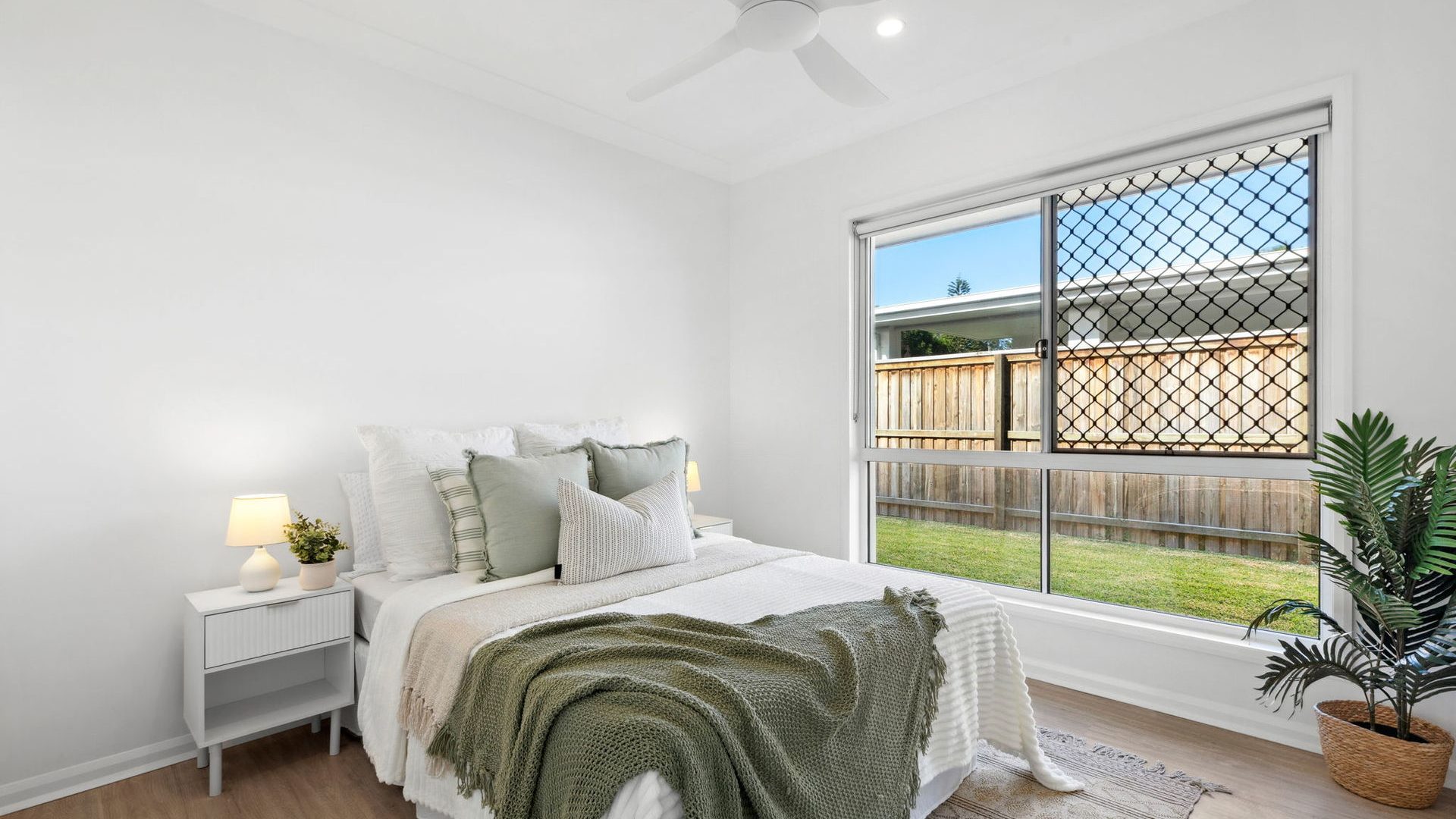 Sold - 5 Bellanboe Circuit - New Property in Pelican Waters - Real Estate by 