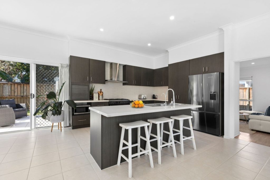 Sold - 5 Bellanboe Circuit - New Property in Pelican Waters - Real Estate by 