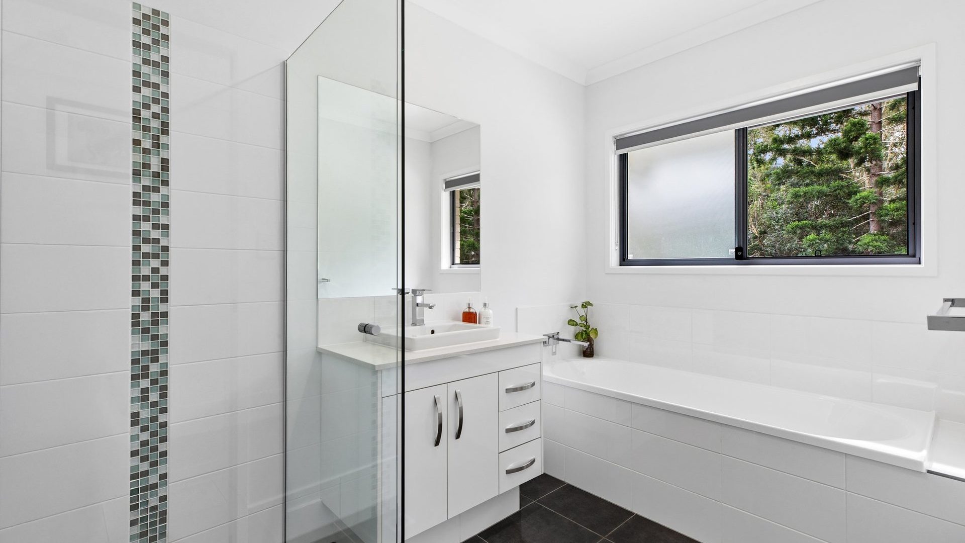 For Sale - 34 Shaws Road - New Property in Beerwah - Real Estate by Cassi Nuske