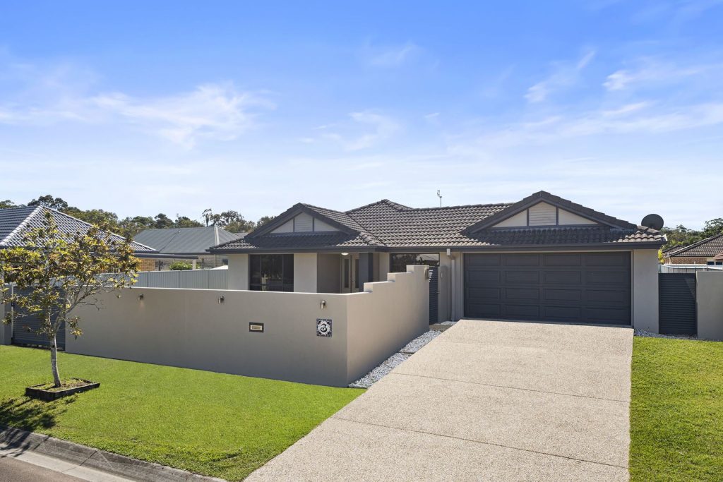 Sold - 3 Lindesay Street - New Property in Caloundra West - Real Estate by Jodie Hedley-Ward