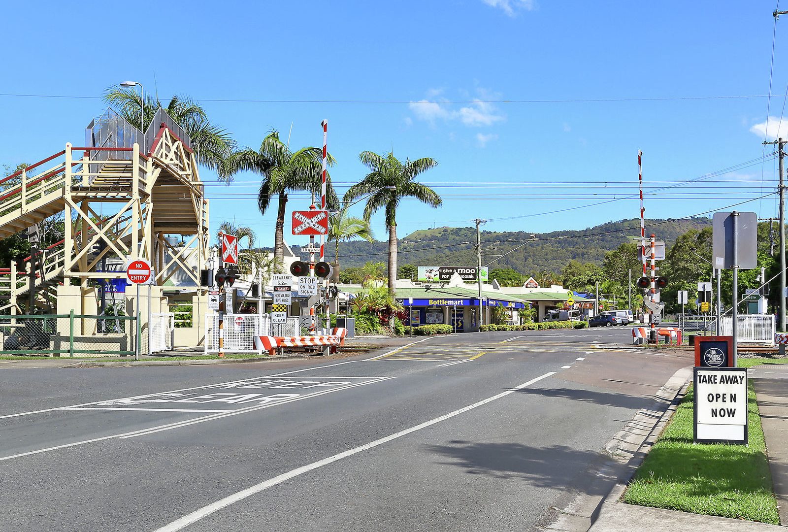 For Sale - 4 Haven Court - New Property in Mooloolah Valley - Real Estate by Jo Daley